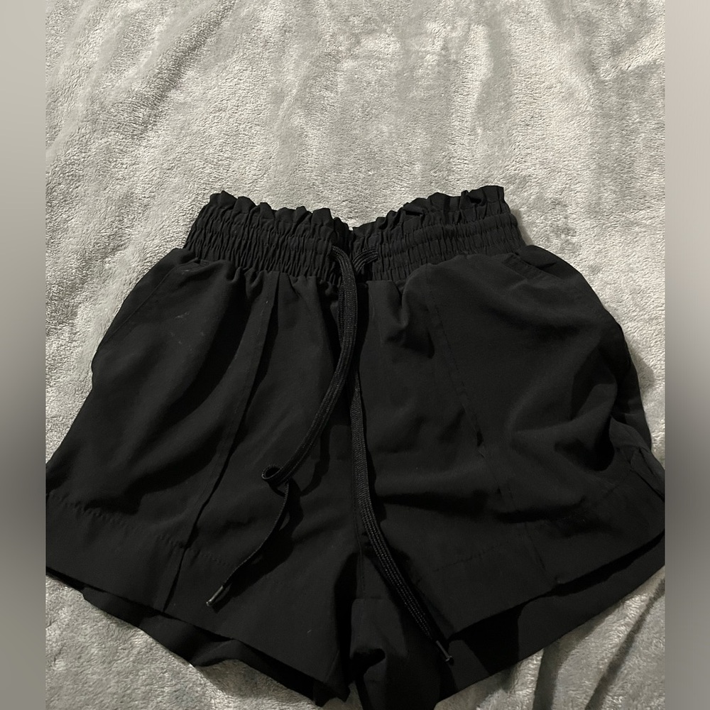 “No boundaries shorts”